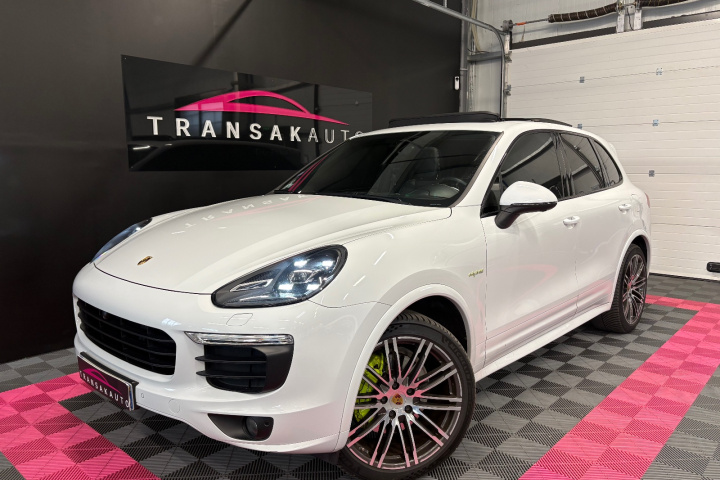 PORSCHE CAYENNE