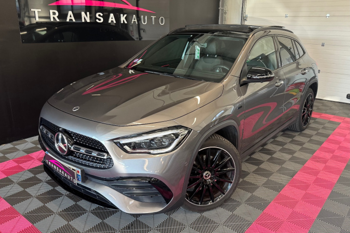 MERCEDES GLA