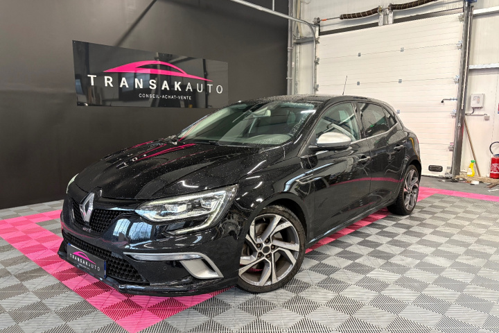 RENAULT MEGANE IV BERLINE