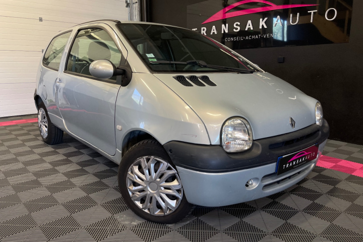 RENAULT TWINGO