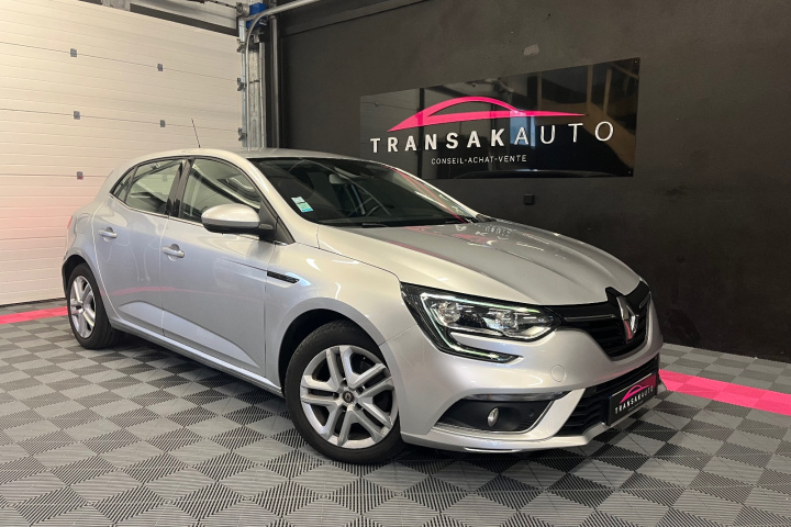 RENAULT MEGANE IV BERLINE BUSINESS