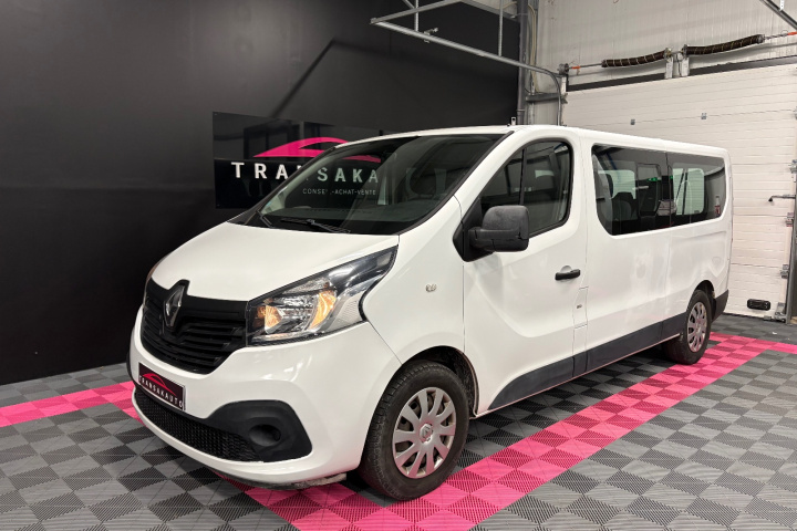 RENAULT TRAFIC COMBI